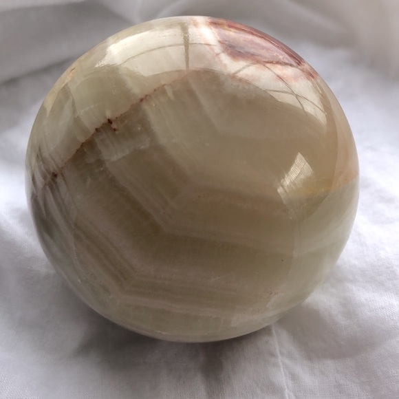 Onyx Pear Decorative Fruit. Gold/Brass Stem. Solid Onyx Marble. - Picture 7 of 11